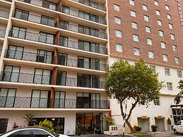 Elegant Apartment Modern Design - 1006