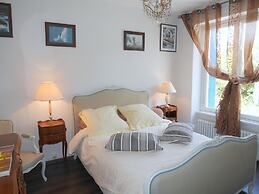 Panoramic Sea View Retreat in Brittany