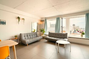 Centrally Located Antwerp Stay for 10