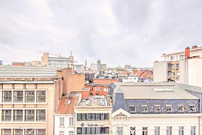 Centrally Located Antwerp Stay for 10