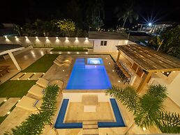 14 BR Getaway 2 Mins From Sosua Action!