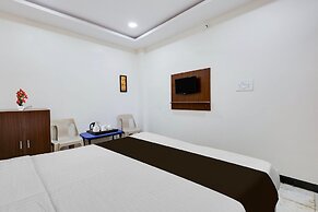 Deluxe Omkar Residency