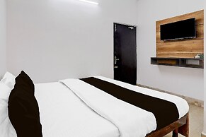 Super Deluxe Hotel Munshipuliya Vibrant