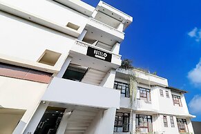 Super Deluxe Hotel Munshipuliya Vibrant