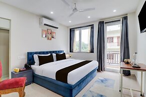 Deluxe With Balcony Rispana River Dehradun