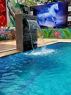NS Dosti Villa By Glitz