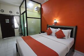 Yasminstar Hotel