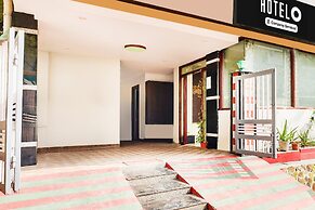 Deluxe Hotel O Guntur