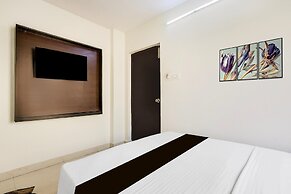 Deluxe Hotel O Guntur