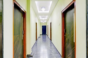 Deluxe TNR Residency