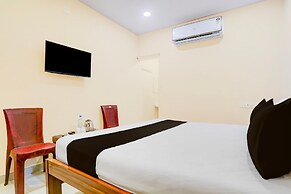 Deluxe TNR Residency