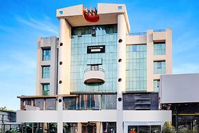 Deluxe Viman Nagar Downtown Cilantro
