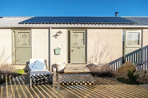 Beautiful One BD Cottage Near Burford