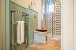 Beautiful One BD Cottage Near Burford