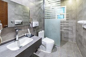 Clowzer Serviced Apartments