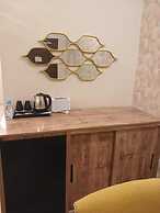 Clowzer Serviced Apartments