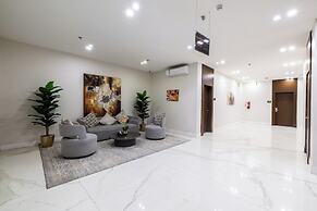Clowzer Serviced Apartments