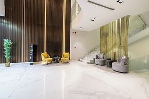 Clowzer Serviced Apartments