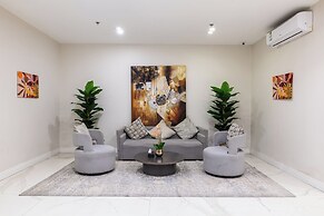 Clowzer Serviced Apartments