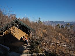 Nomad Eco Retreat