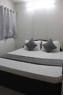 Hotel Savera Inn