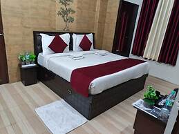 Ravi BR Sant Kheteshwar Marg