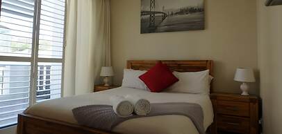 Seaside Apartment at Big Bay Beach