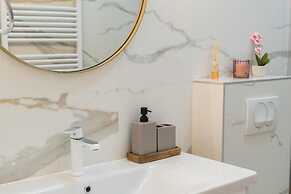 Prime City Center Studio in Split - Walk to Diocletian's Palace