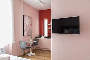 Prime City Center Studio in Split - Walk to Diocletian's Palace