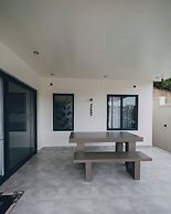 Misteph Luxury Living