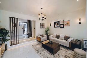 Misteph Luxury Living