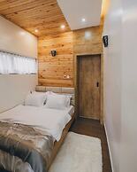 Misteph Luxury Living