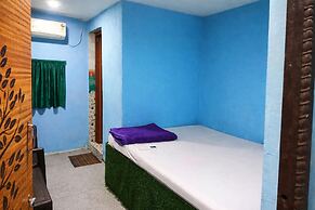 Hotel Shree Krishna Near Railway Station