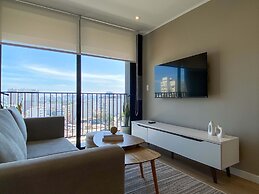 w Amazing 2BR w Balcony View in Miraflores