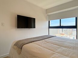 w Amazing 2BR w Balcony View in Miraflores