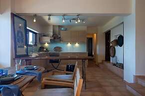 Crete Thea Beachfront Escape With Pool Seaviews