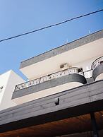 Corner Hotel