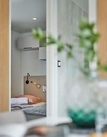 Nature-rich Caravan Retreat for 6