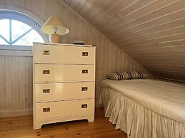 5 Star Holiday Home in Ingaro