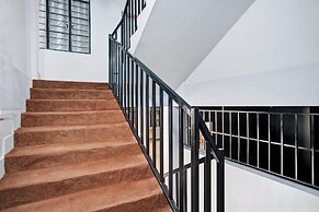 Premium Unique Residency
