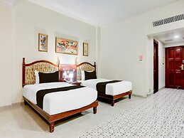 Palette Anand Hotel La Casa Inn