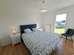Sea View Family Stay in Plouarzel