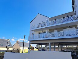 Sea View Family Stay in Plouarzel