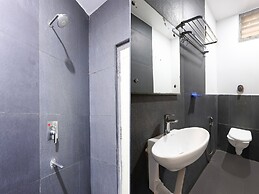 Super Townhouse V Hotel