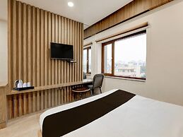 Super Townhouse V Hotel