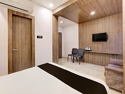Super Townhouse V Hotel