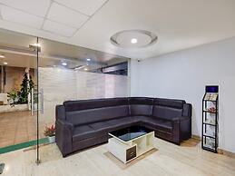 Super Townhouse V Hotel