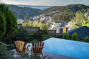 Zenora Hillside Garden