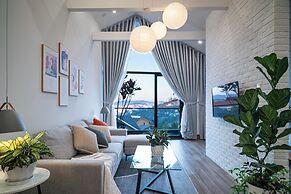 Zenora Hillside Garden