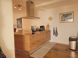 Apartment With Heated Pool Jacuzzi sea View